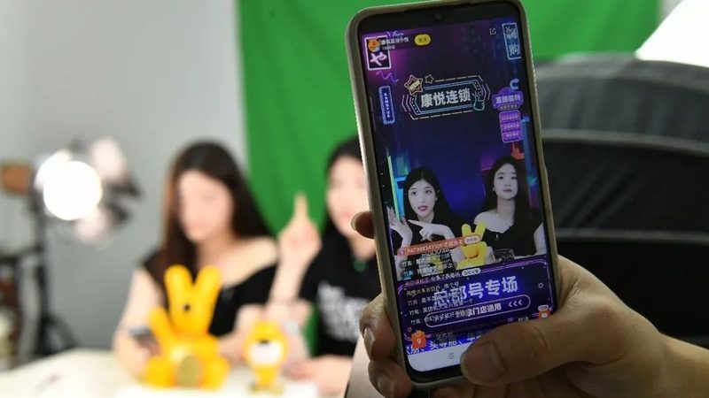 小标题：产后护理的重要性